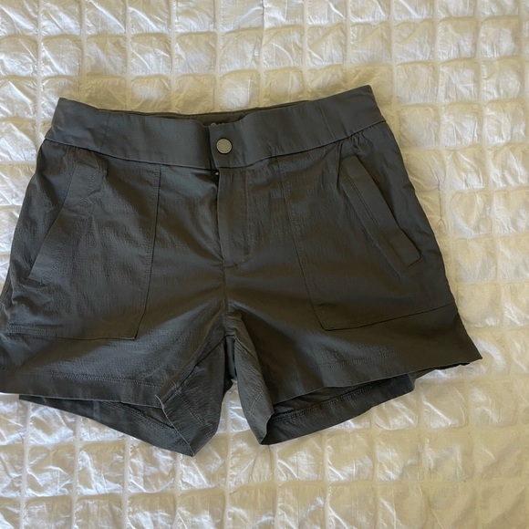 Athleta active wear shorts - Picture 1 of 7